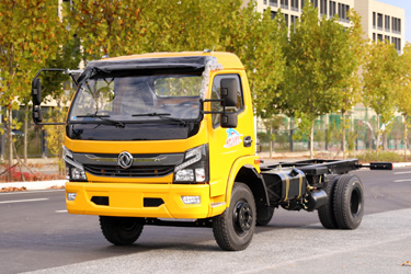 4×2東風(fēng)150馬力國(guó)五舉升車底盤_輕型卡車柴油貨車出口_定制左/右舵商用款小型微卡改裝廠