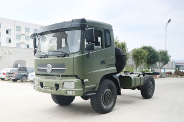 東風(fēng)四驅(qū)EQ2070越野專用車底盤_3.5噸級(jí)軍用卡車_4×4雙橋運(yùn)兵車底盤配置