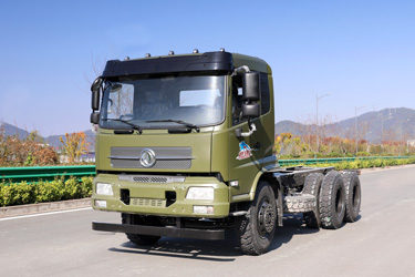 210馬力卡車底盤廠家_東風(fēng)6×4后八輪底盤定制_前5噸中后雙10噸三橋車