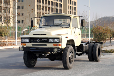 170馬力越野卡車底盤改裝_后雙胎運(yùn)兵車_東風(fēng)四驅(qū)EQ1093尖頭底盤